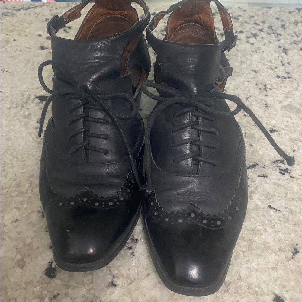 Jeffrey Campbell Black Leather Flats